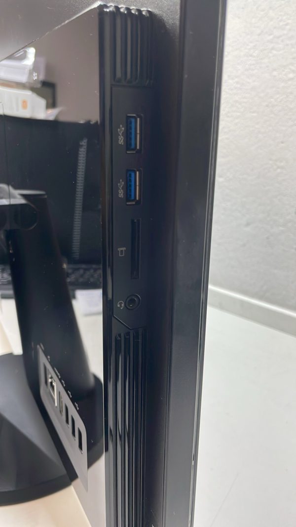 Lenovo S400z Intel® Core i3-6100U All-in-One ( USATO ) - immagine 2